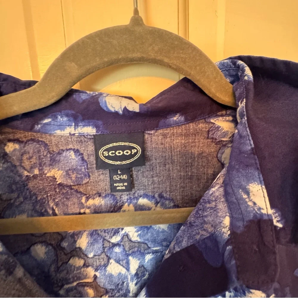 Scoop Blue Floral Button-Down Midi Dress – Size Large (12–14) - Picture 2 of 3